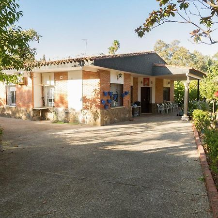 Fantastico Chalet Con Piscina En Avenida Del Brillante Villa Cordoba Exterior photo